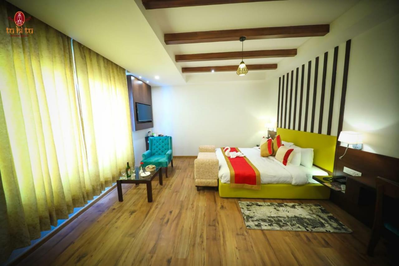 The Laurent And Banon Resorts Manāli Esterno foto