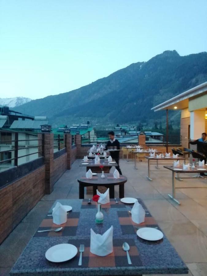 The Laurent And Banon Resorts Manāli Esterno foto
