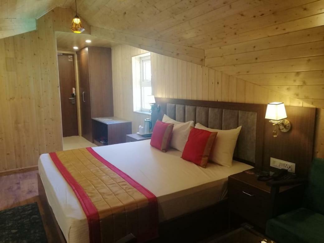 The Laurent And Banon Resorts Manāli Esterno foto