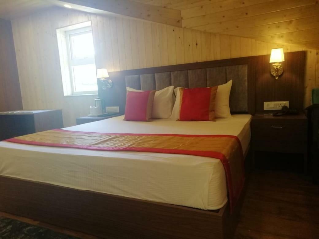 The Laurent And Banon Resorts Manāli Esterno foto